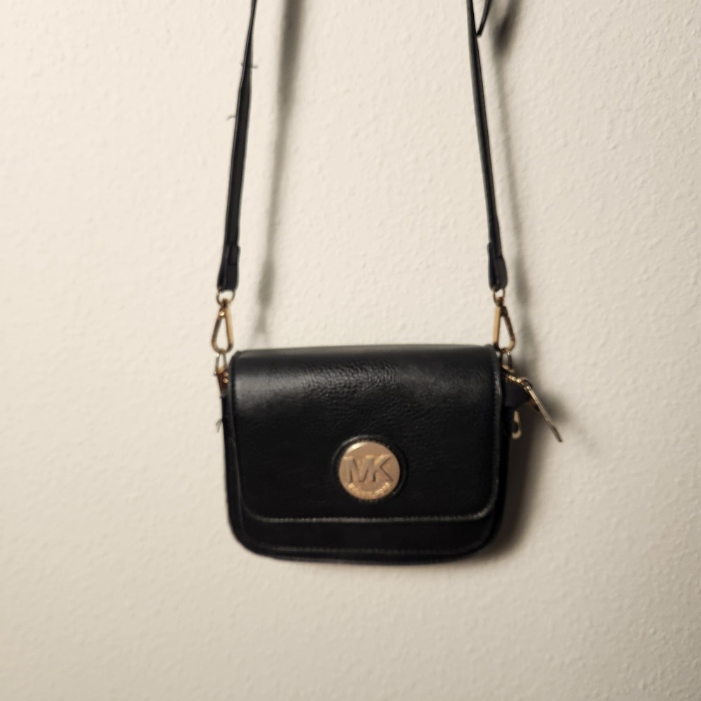 Michael Kors Black Pebbled Faux Leather Triple Zip Crossbody Bag Gold Hardware